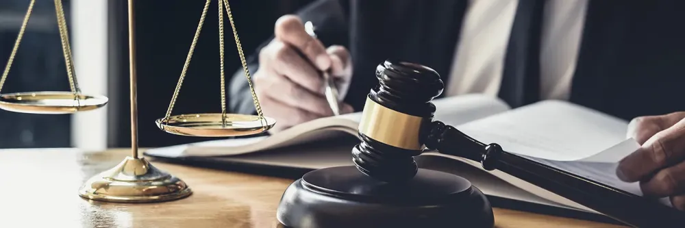 Avocat droit près de Paris